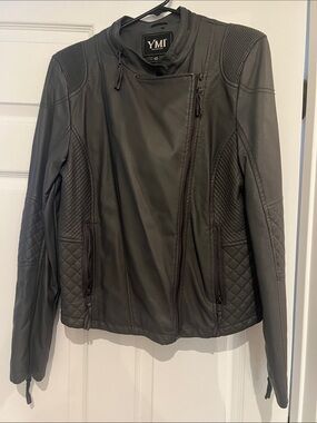 YMI Women's Dark Gray Quilted Faux-Leather Moto Jacket